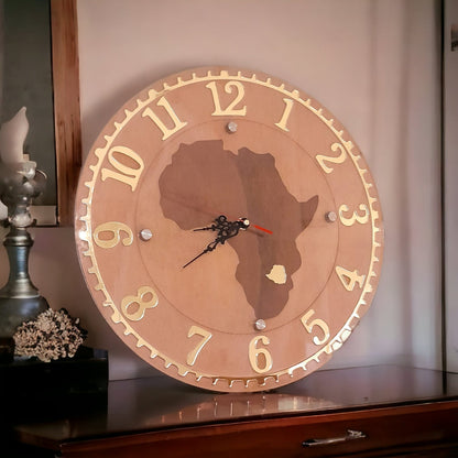 DISPLAY & WONDER Personalised Wooden Wall Clock | Rustic Farmhouse Style